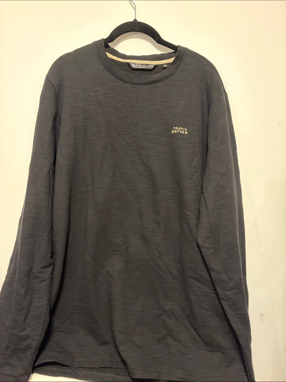 Travis Mathew Long Sleeve Crewneck Shirt - Heathered Black with Gold Logo